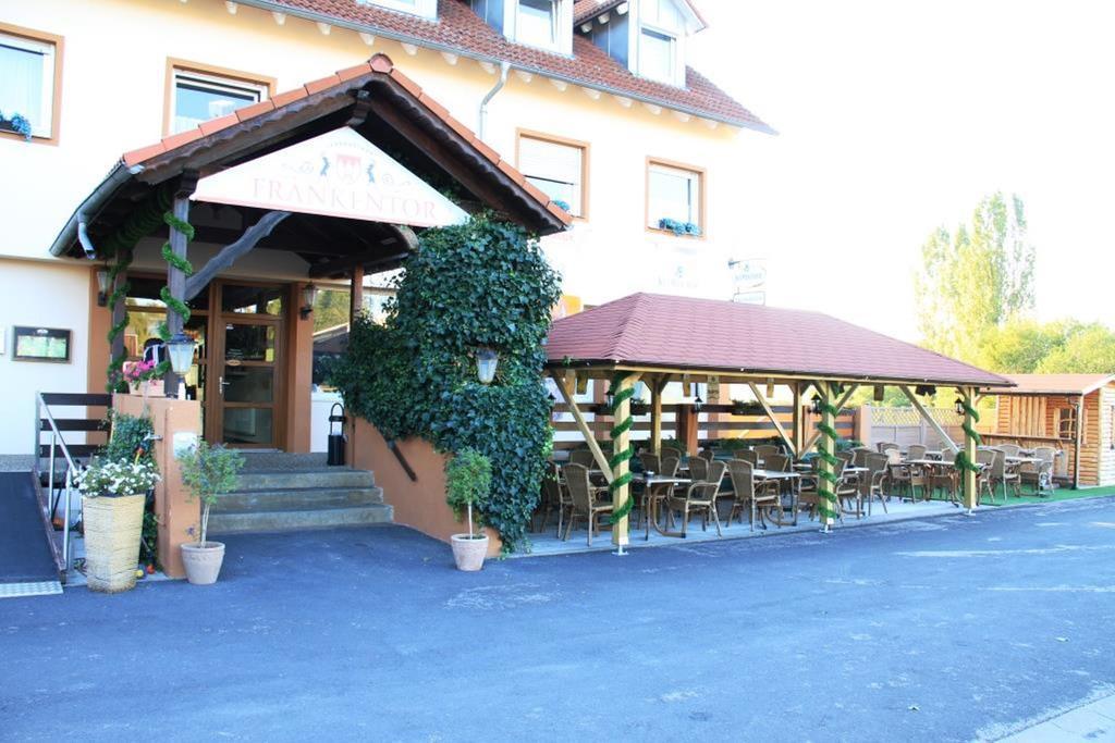 Landgasthof Frankentor Wasserlosen Zewnętrze zdjęcie